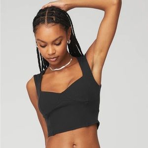 Alo Yoga Ribbed Sweetheart Short Sleeve